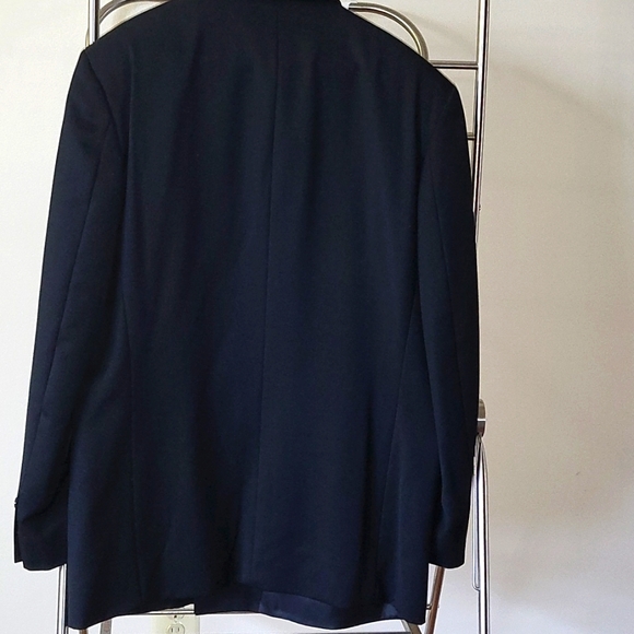 Men's Jacket and Pants Suit - Picture 7 of 9